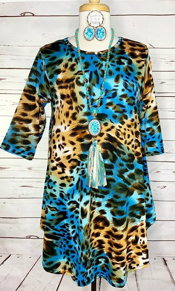 S/M*Turquoise Leopard Scoop Tunic